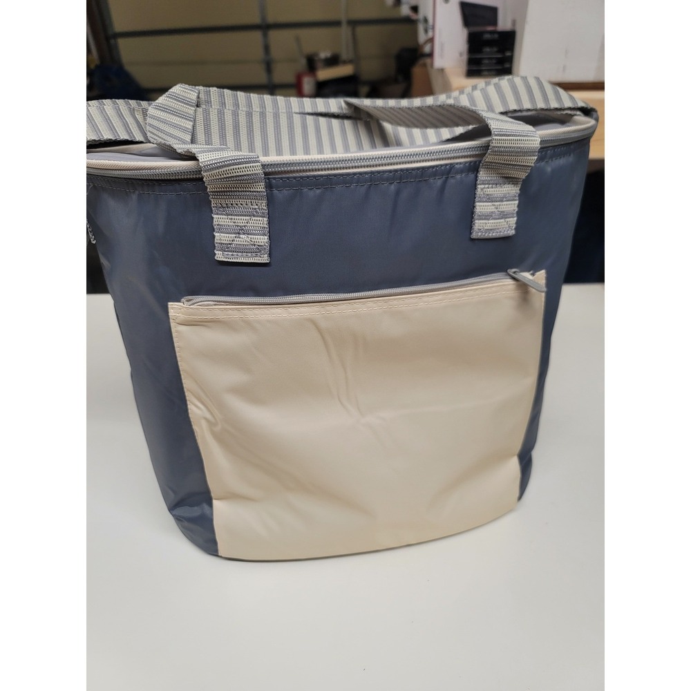 NWT Thirty-One Round About Cooler Tote‎ AM68 Grey Colorblock